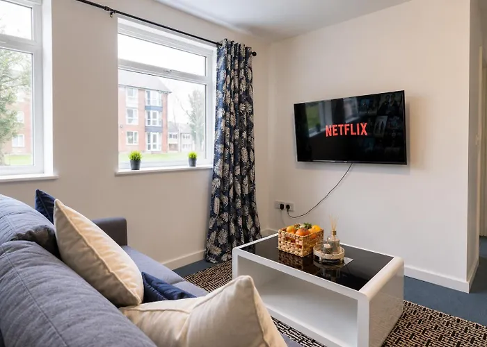 Elegant 1Br Stay Near Trafford Centre